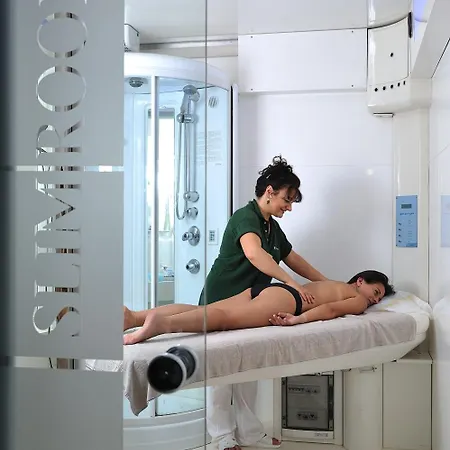 Aurora ميسانو ادرياتيكو