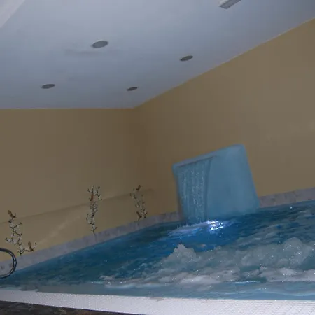 Hotel Aurora 3*